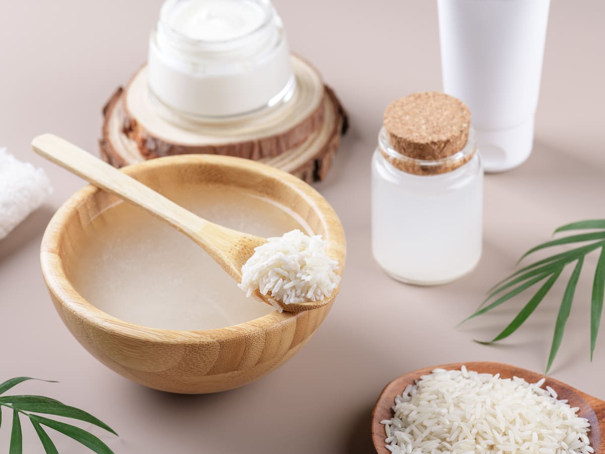 Pasos para preparar mascarilla coreana de arroz en casa y rejuvenecer el rostro