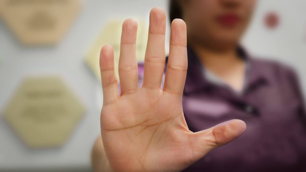 ¿Qué es un abuso en Colombia? #EsUnAbuso