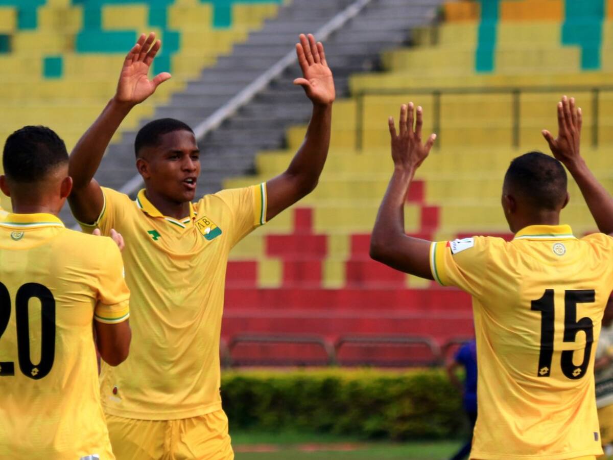 Bucaramanga vuelve a ganar luego de 14 partidos y profundiza crisis del Unión Magdalena