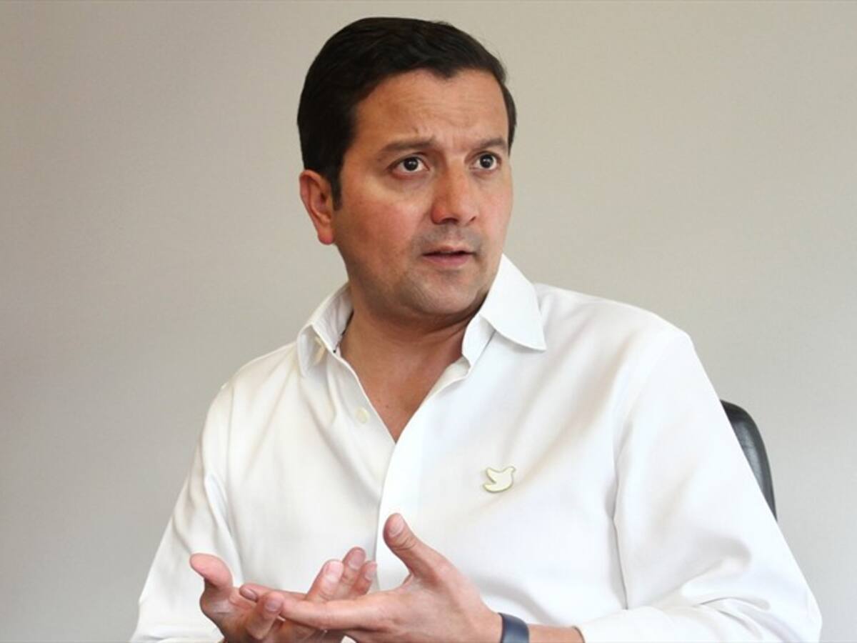 David Luna presentó su renuncia al Ministerio de las TIC