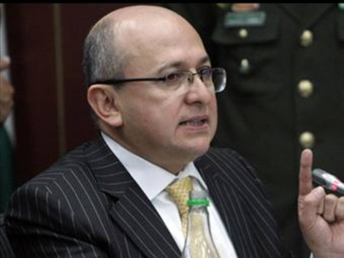 Fiscal celebra que contralora anuncie su regreso al país