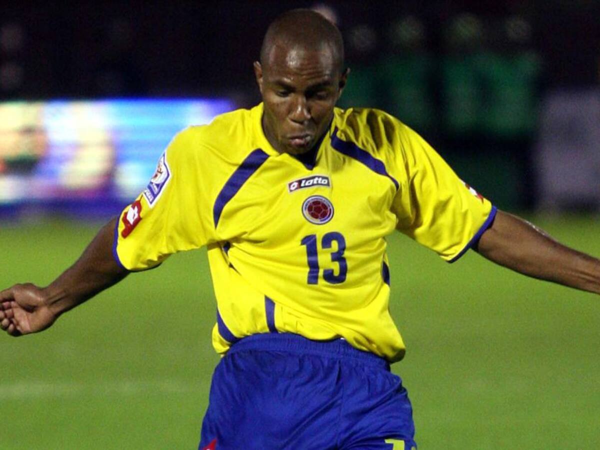 Rubén Bustos: "La bola parada es clave en un equipo y no se entrena tanto"