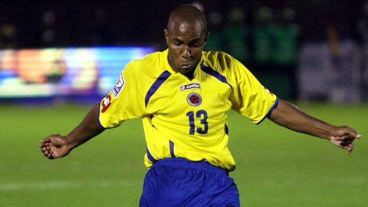 Rubén Bustos: "La bola parada es clave en un equipo, y no se entrena tanto"