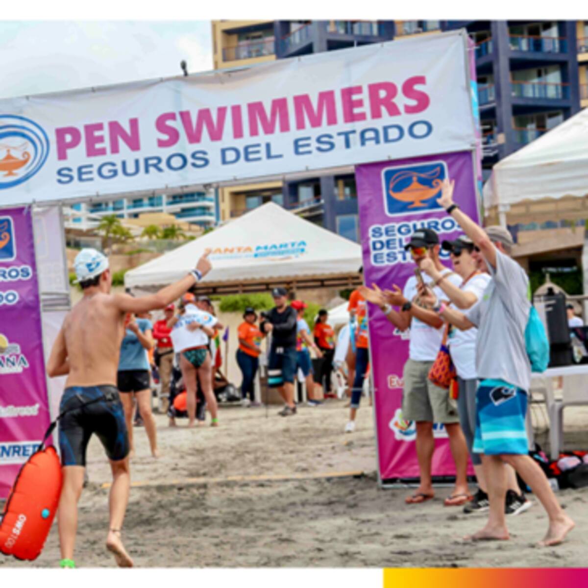‘Open Swimmers 2023′, competencia de aguas abiertas, se toma las playas de Bello Horizonte