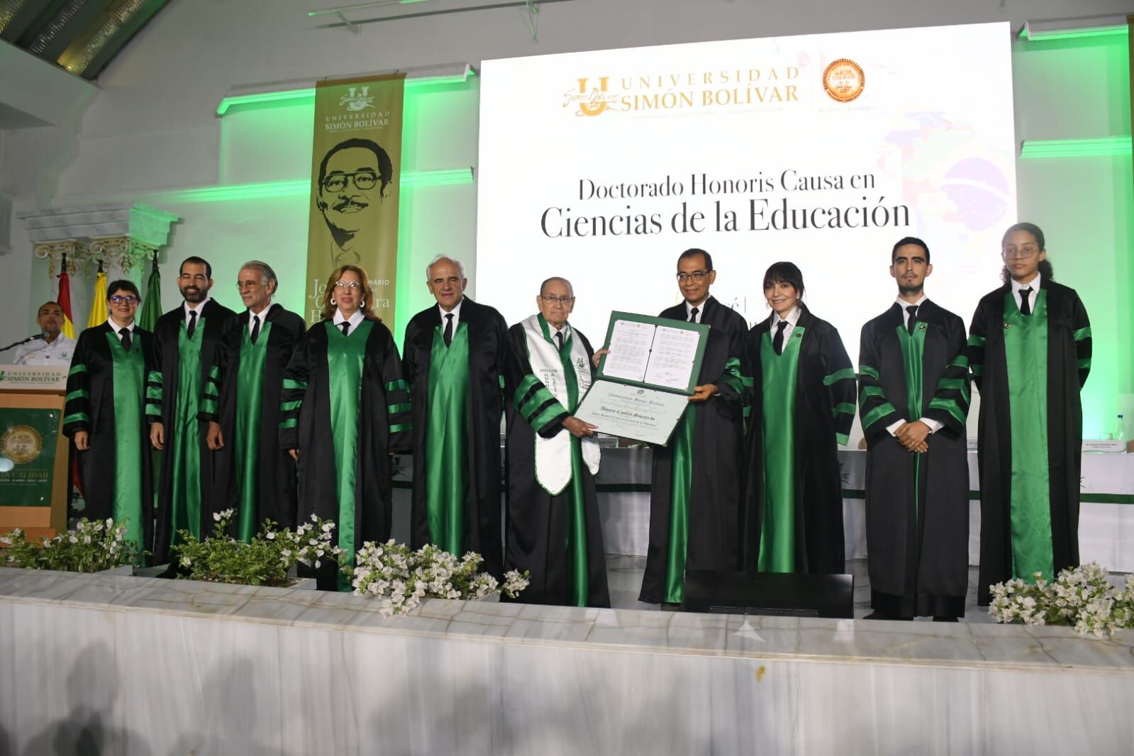 Entrega de Doctorado Honoris Causa de la Unisimón./ Foto: Unisimón