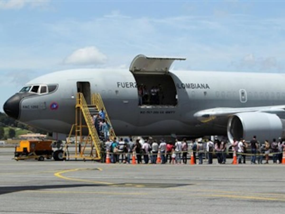 Será cerrado el espacio aéreo en Bogotá el próximo sábado durante 5 horas