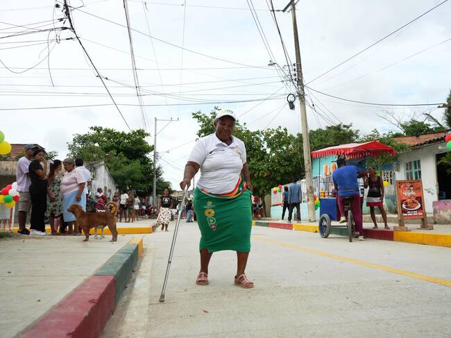 80 adultos mayores cuentan con calles nuevas para llegar al Centro de Vida de El Pozón