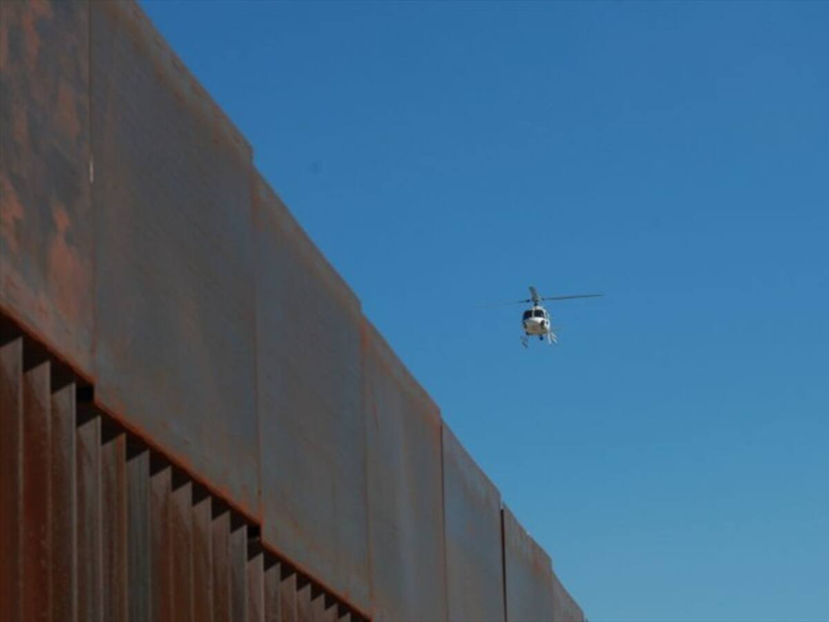 Alcalde de la Ciudad Juárez defiende la idea de desinfectar la ciudad con un helicóptero