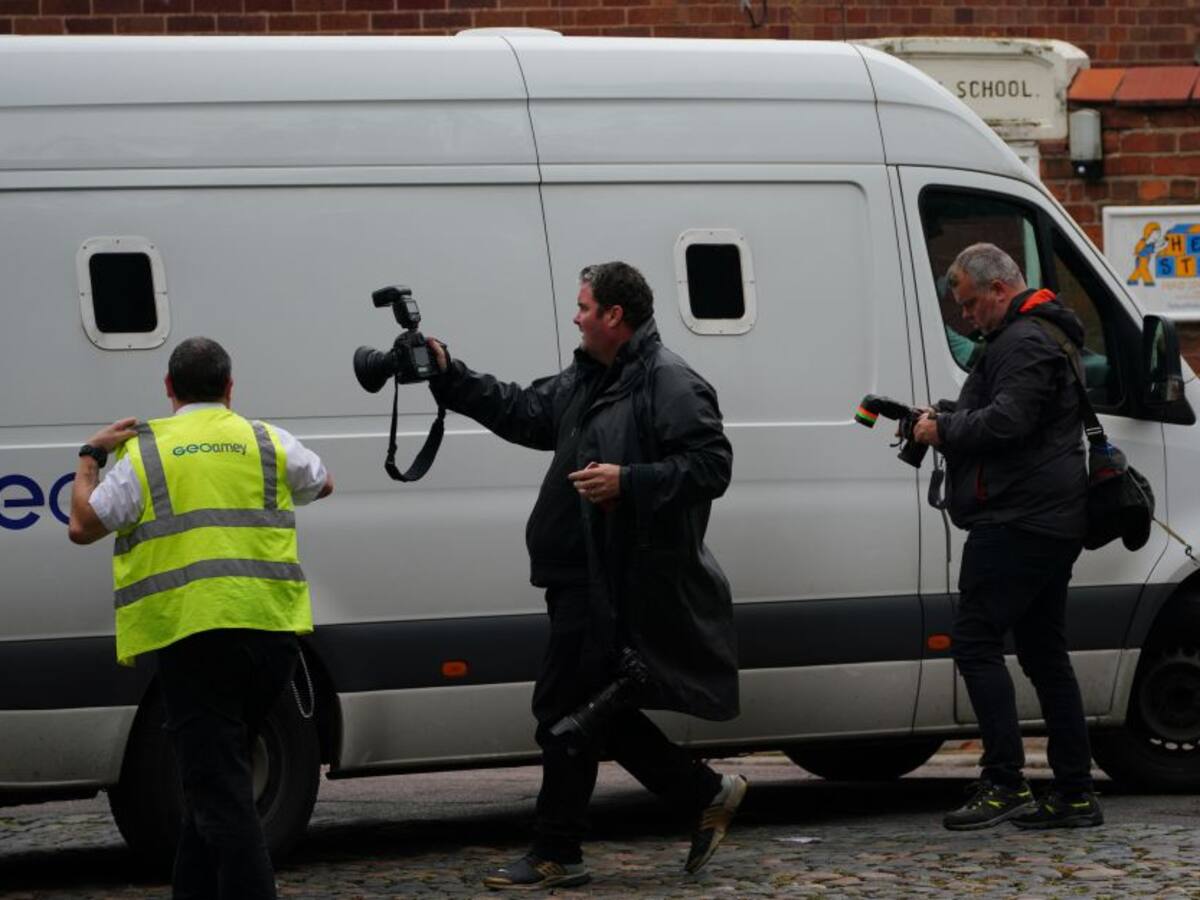 No acaba el escándalo Mendy, es acusado de una nueva violación