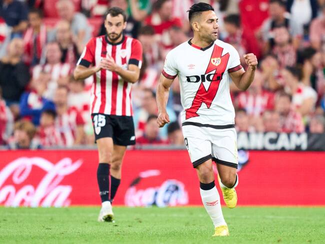 Falcao celebra su primer gol en la temporada con el Rayo Vallecano.