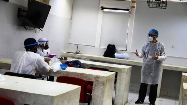 Universidad de Cartagena recibe a estudiantes que retornan a los campus bajo un esquema de alternancia