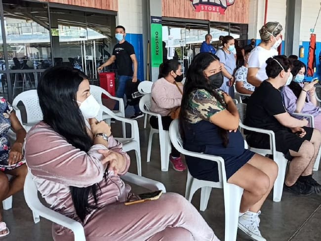 Vacunación en el estadio Edgar Rentería