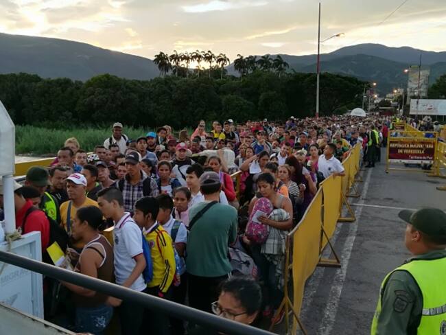 Flujo migratorio de venezolanos por el puente internacional Simón Bolívar