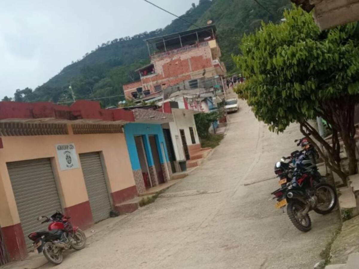 Clan del Golfo confina a habitantes de la Sierra Nevada de Santa Marta