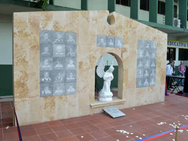 Este es uno de lo monumentos con los que se recuerda a las víctimas en Fundación, Magdalena. Gobernación de Magdalena. 