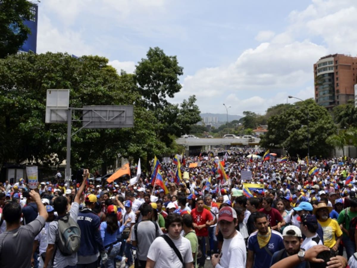 Oposición venezolana, "muy preocupada" por pronósticos económicos