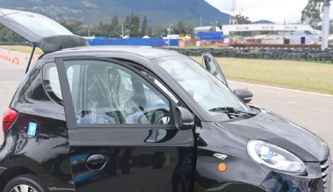 Vehículos eléctricos en Colombia