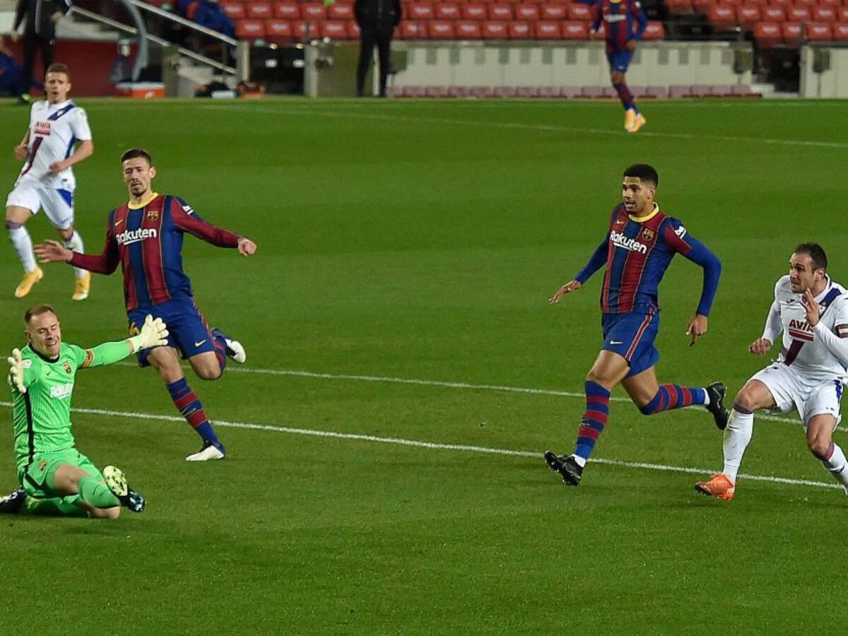 FC Barcelona empató contra el Eibar y sigue dando ventaja en La Liga
