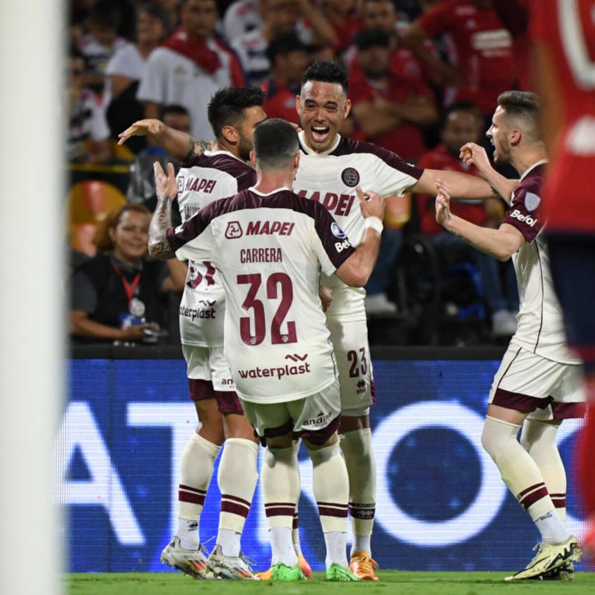 Los penales vuelven a condenar al DIM: eliminado de la Sudamericana a manos de Lanús