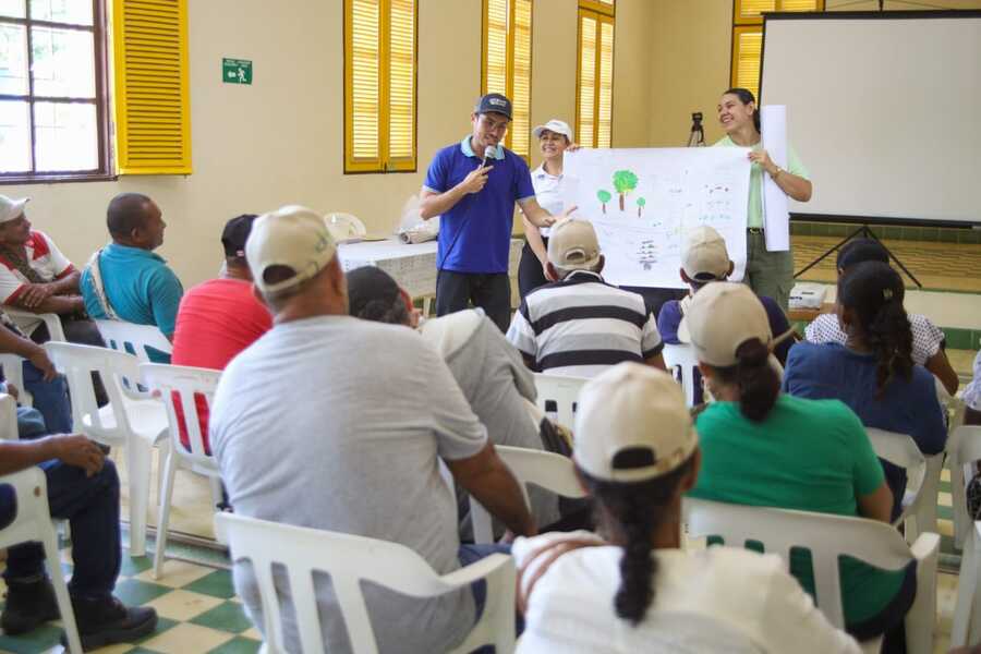 Asbama y el ICA implementan nueva estrategia de prevención y contención del Fusarium