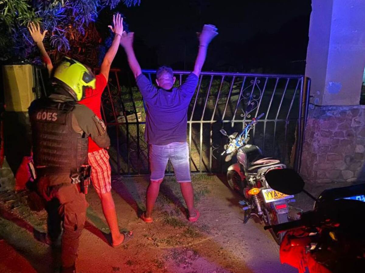 Pánico en Sabanagrande por broma de humoristas con supuestos explosivos