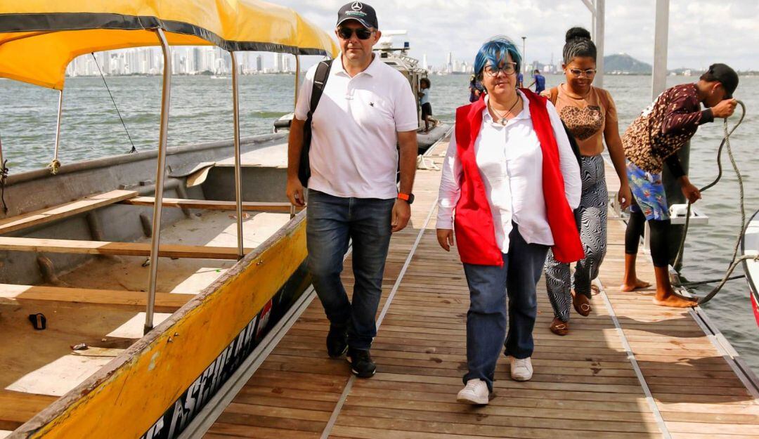 Acuerdan plan de trabajo con las Comunidades de la Zona Insular con Consejos Comunitarios de Ararca, Santana, Playa Blanca y Barú