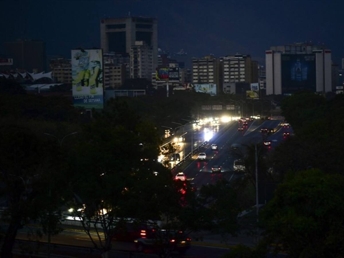 Concejal por el partido de Gobierno PSUV habla sobre falla eléctrica en Venezuela