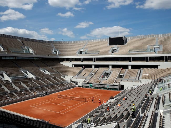 Organizadores no descartan celebrar Roland Garros a puerta cerrada