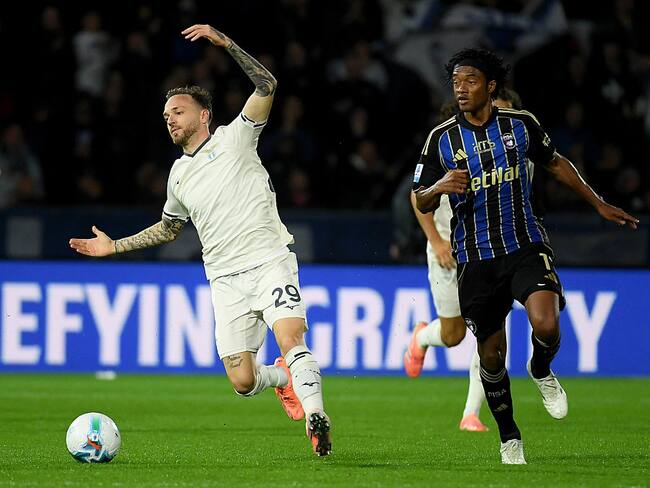 Juan Guillermo Cuadrado durante el partido de Pisa vs. Lazio / Getty Images