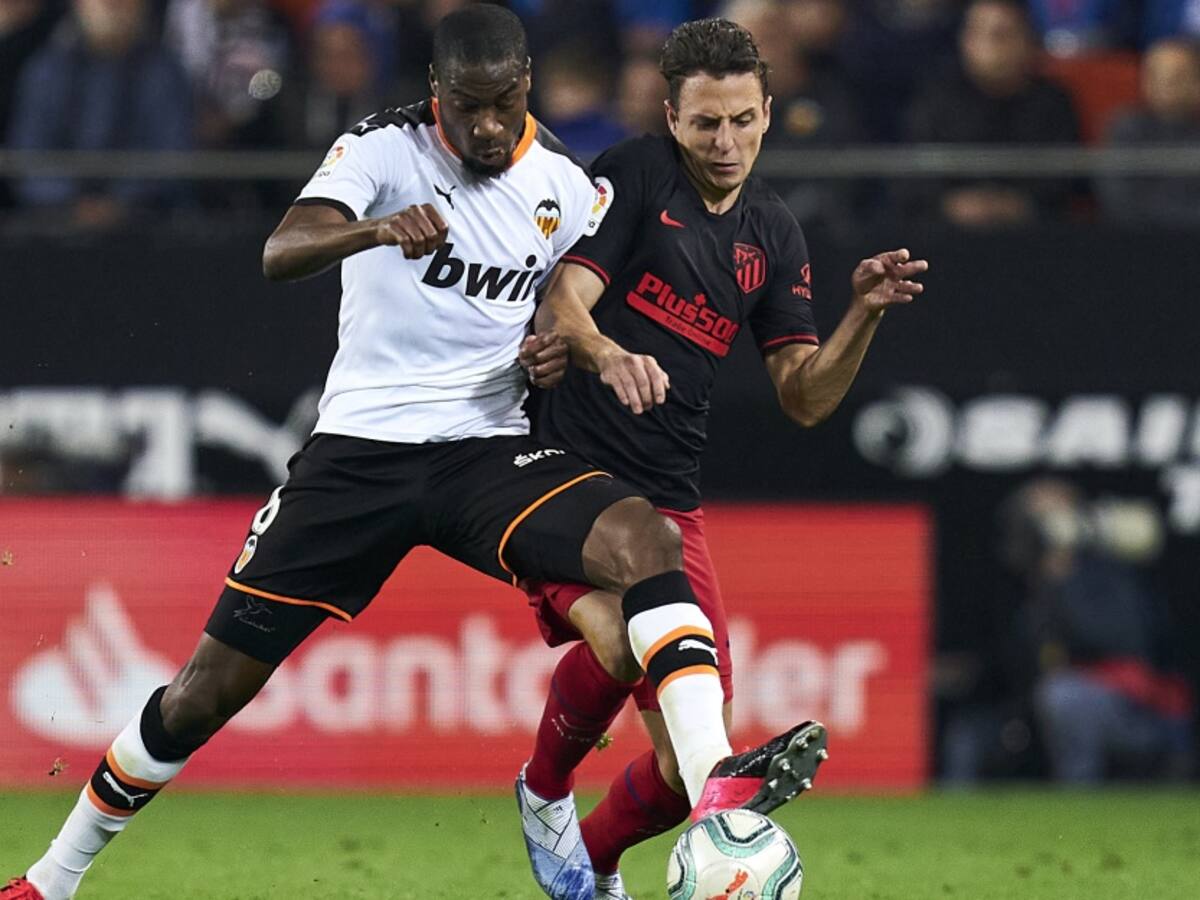 En el regreso de Arias, Atlético empató como visitante con Valencia