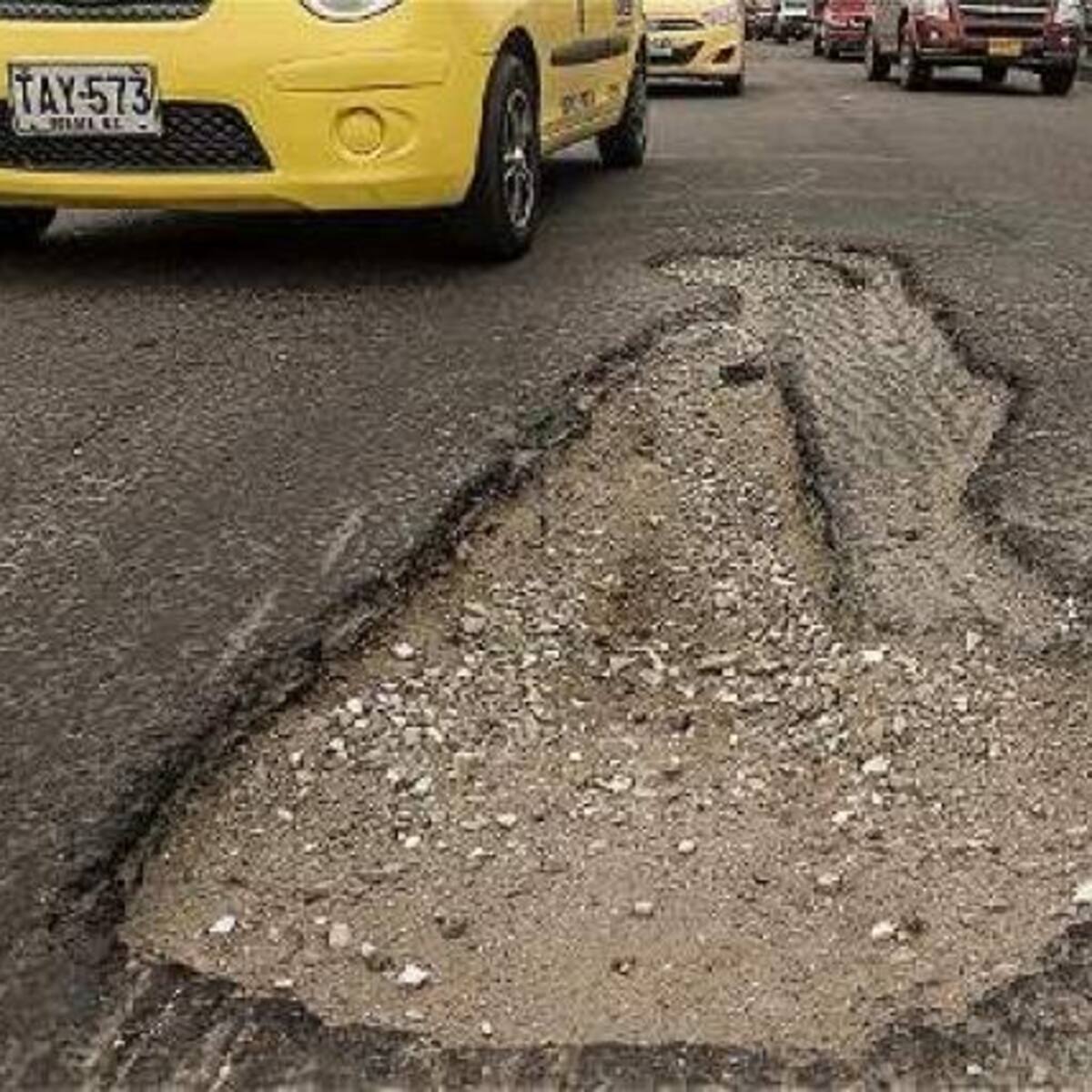 Malla vial en Neiva, uno de los más grandes dolores de cabeza de los capitalinos
