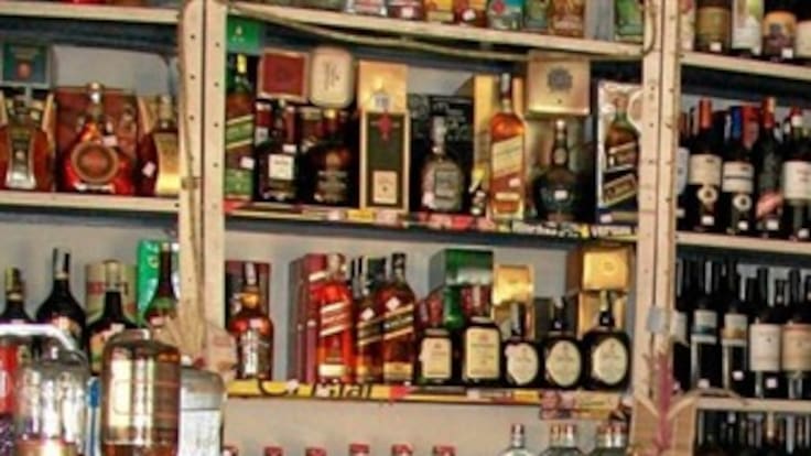 Distrito propone aumentar precio de los licores en todo el país
