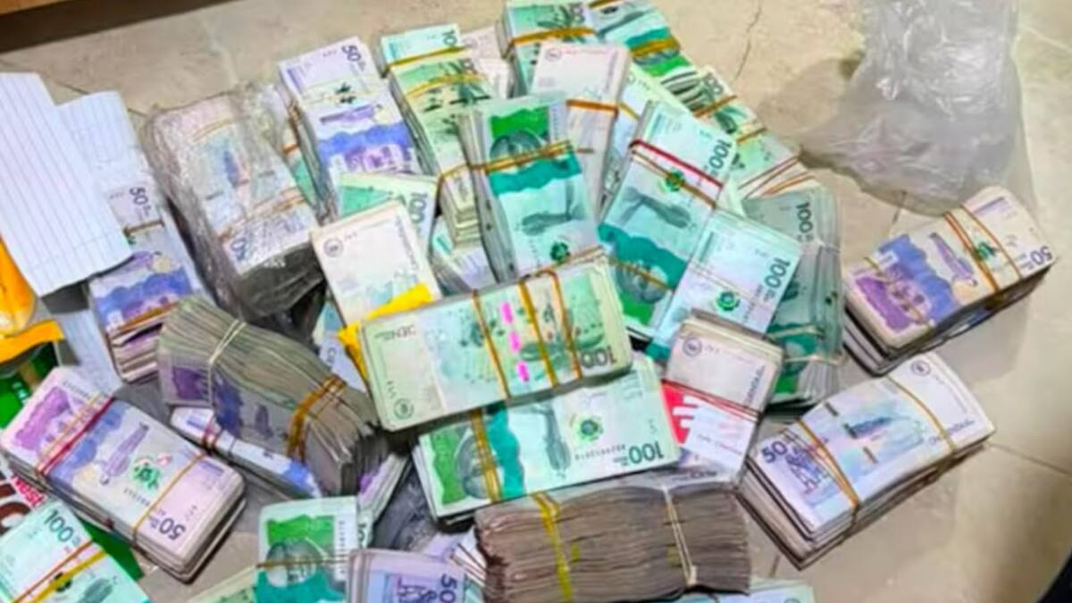 Jefe de finanzas del Clan del Golfo ofreció $500 millones a teniente para evitar su captura