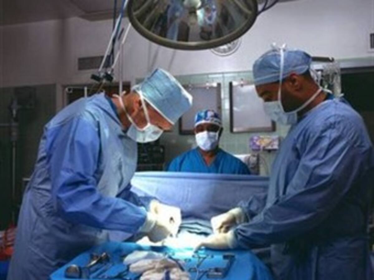 Médicos le dan la espalda al gobierno y piden renuncia de Minprotección