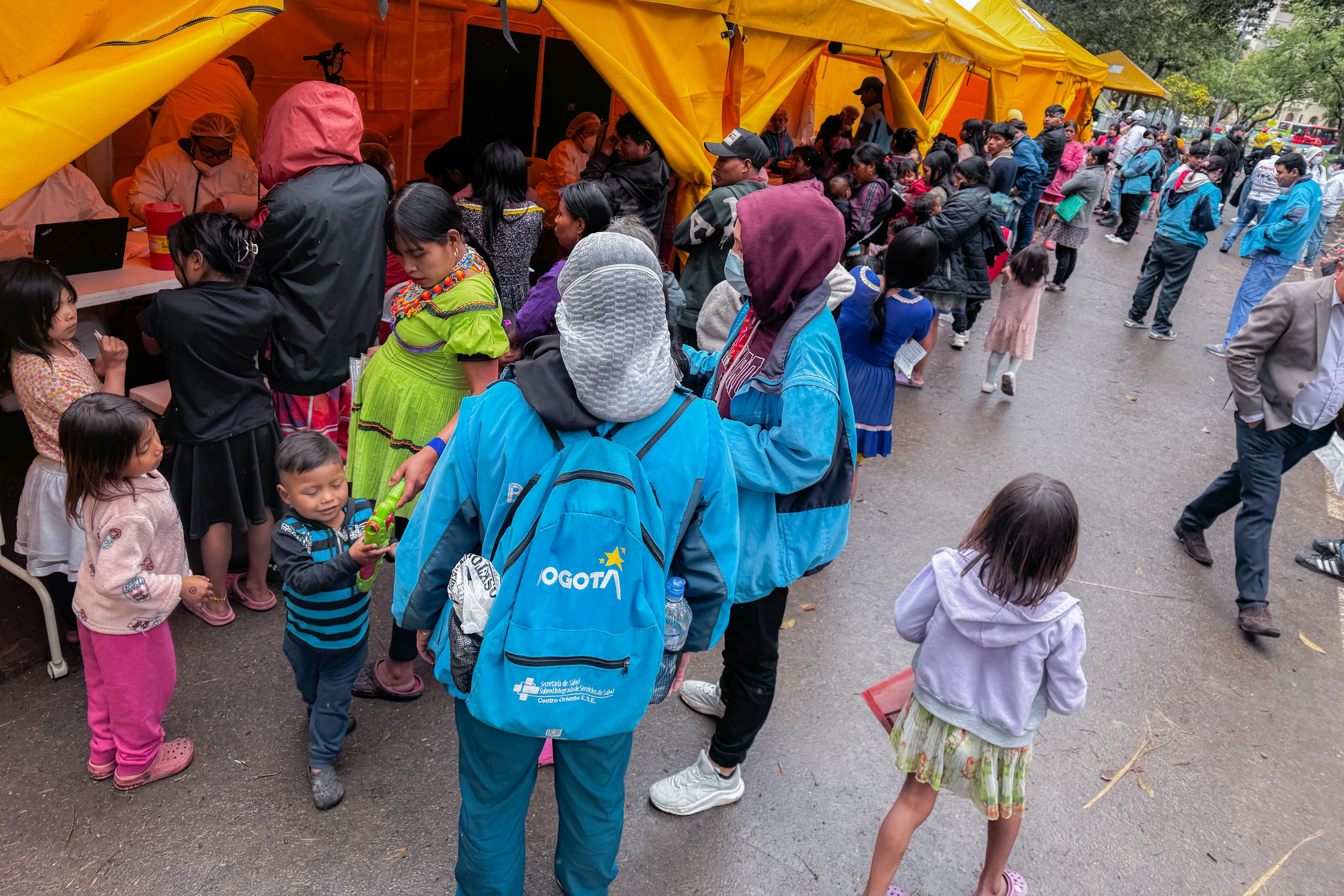 Alistamiento de las comunidades emberá en Bogotá que comenzarán el retorno a sus territorios desde el 8 de septiembre.