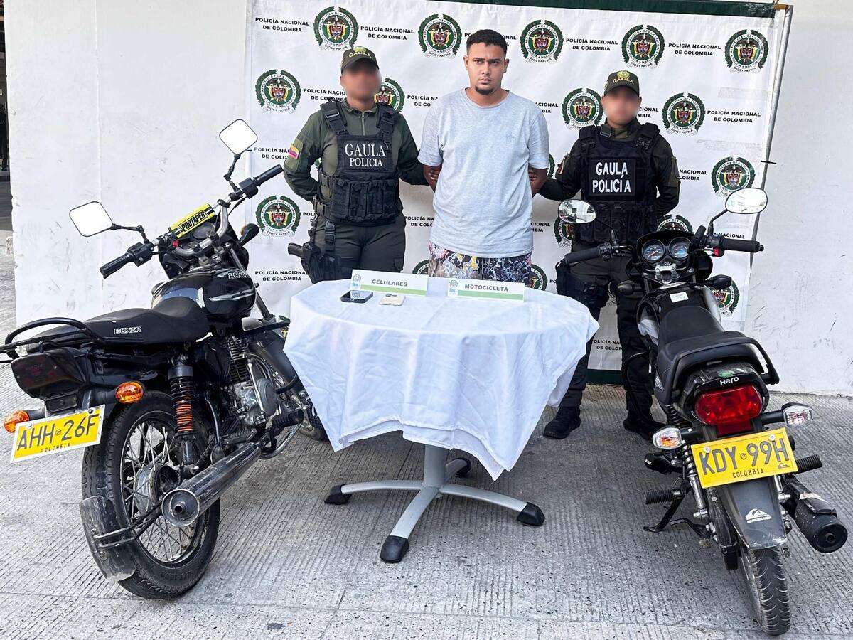 Capturaron a dos hombres por presunta extorsión a comerciantes en tres barrios de Cartagena