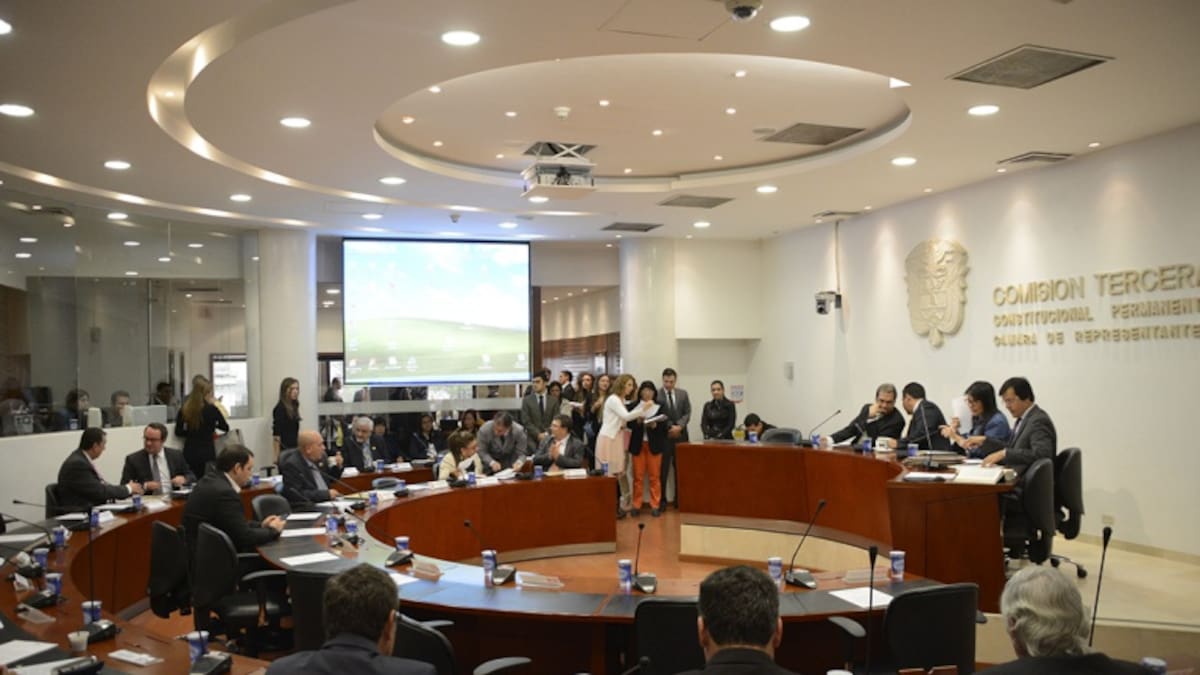 Senado citará a MinHacienda y Banco de la República para revisar las finanzas que recibe el Gobierno