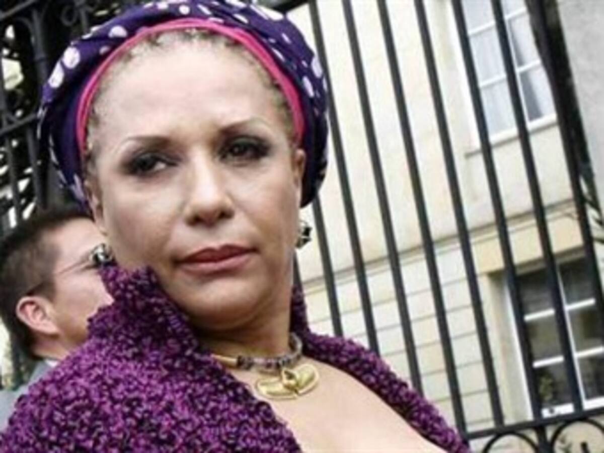 Tregua conjunta de Farc y ELN es un impulso a la paz: Piedad Córdoba