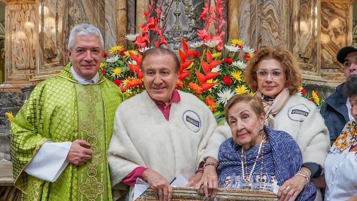 Excandidato presidencial debe pagar $62 millones por llamar “lavaperros” a veedor