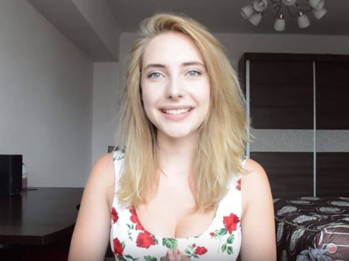 Conoce a Alissa, la bella chica que nos enseñará a hablar ruso