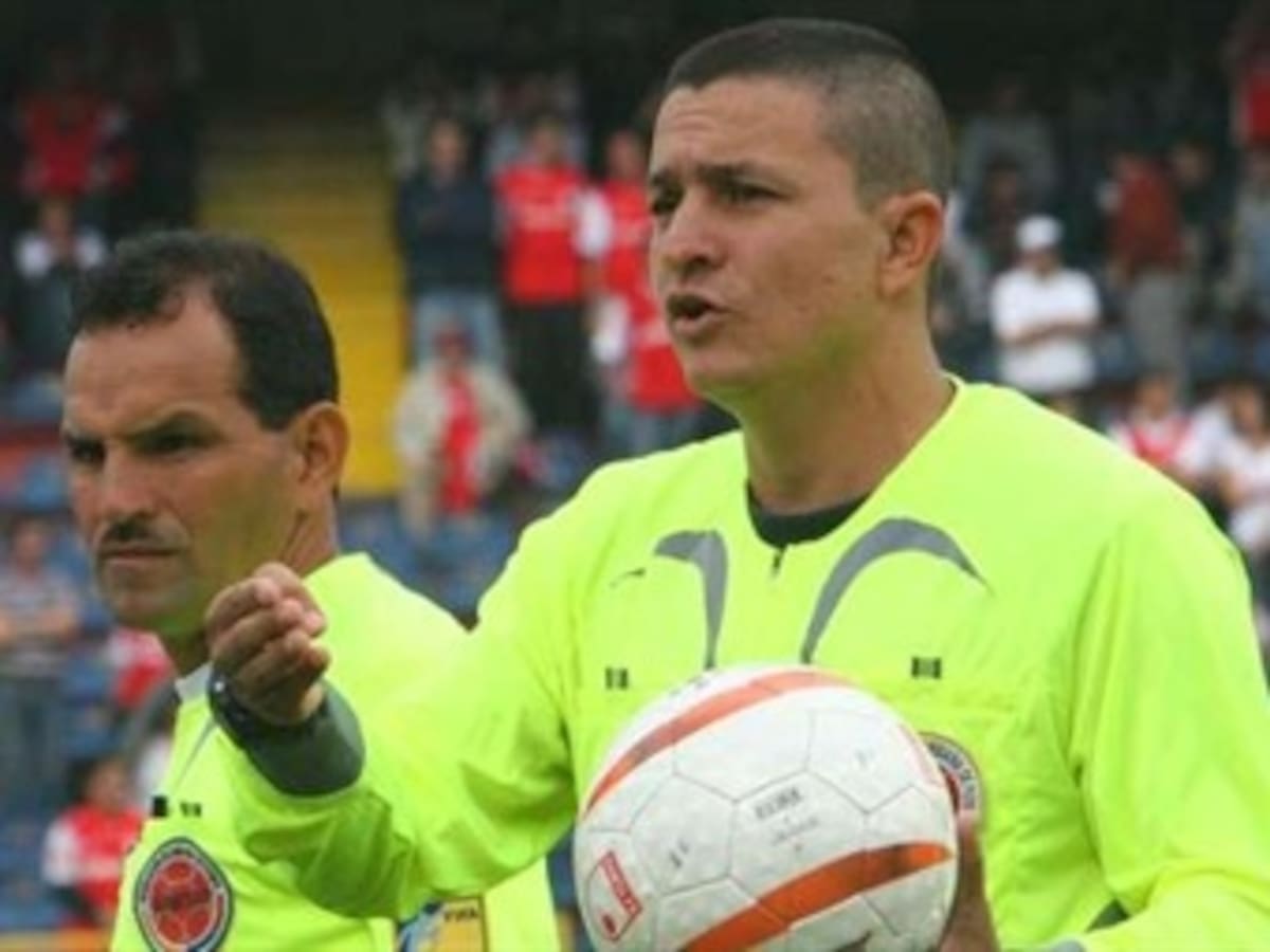 Suspenden al árbitro Valencia y anuncian demanda contra Pimentel