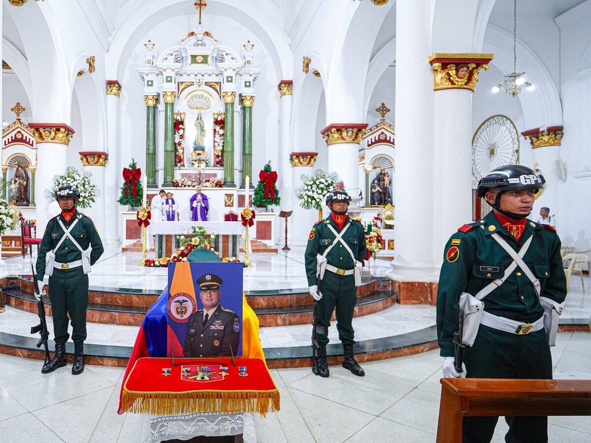 “Que no haya impunidad”: gobernadora del Tolima tras asesinato del teniente coronel Granados