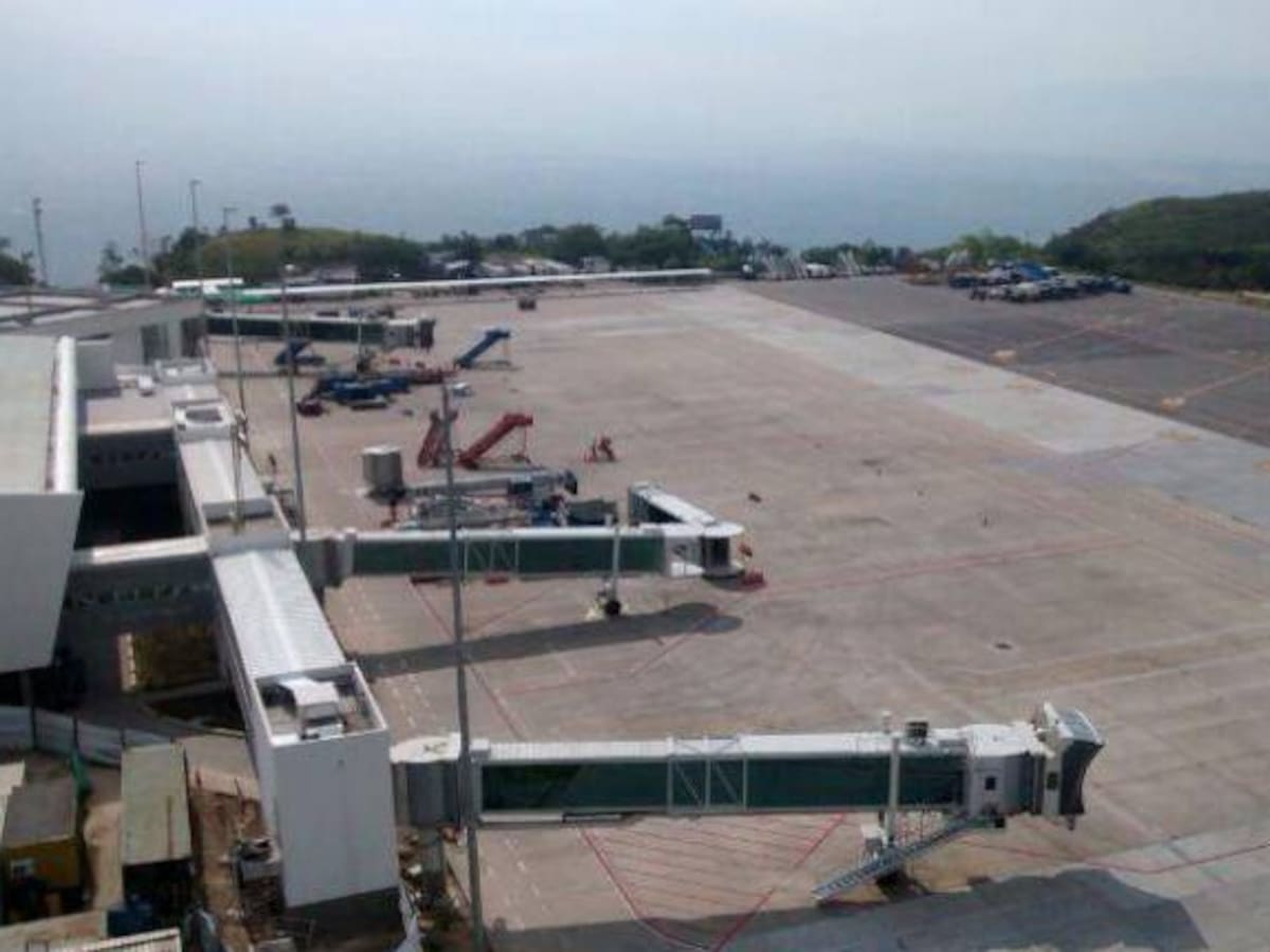 Una emergencia vivieron los pasajeros de un avión que llegaba a Bucaramanga