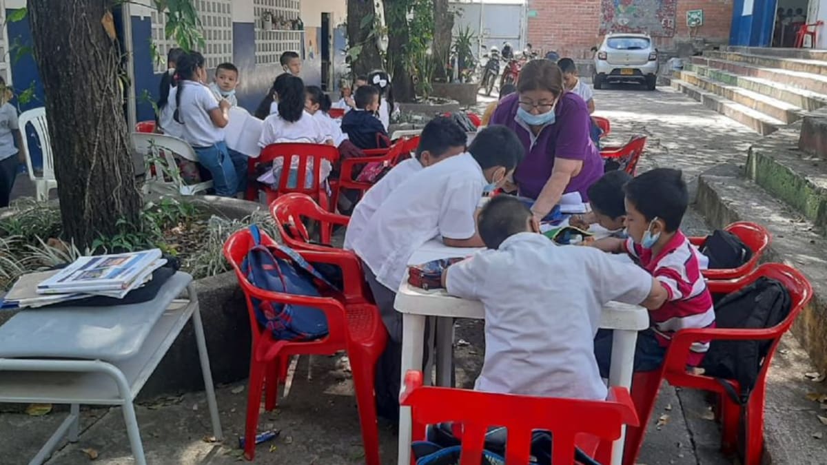 A punto de colapsar sede educativa el Gaitán, en la ciudad de Neiva