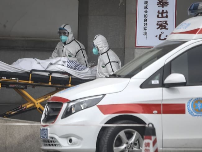 China confirma seis muertes y casi 300 casos del nuevo virus de neumonía