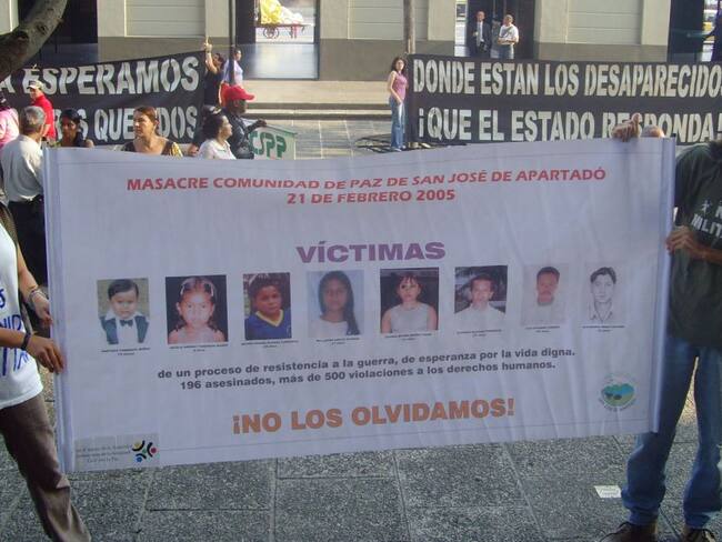 La Jurisdicción Especial para la Paz, declara como un crimen de guerra y de lesa humanidad la Masacre de San José de Apartadó registrada en el año 2005