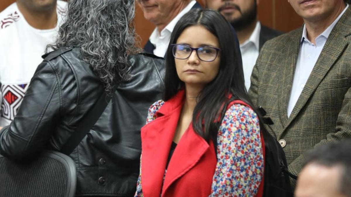 Primicia: ¿Por qué estarían buscando la salida de Angie Rodríguez del Gobierno?
