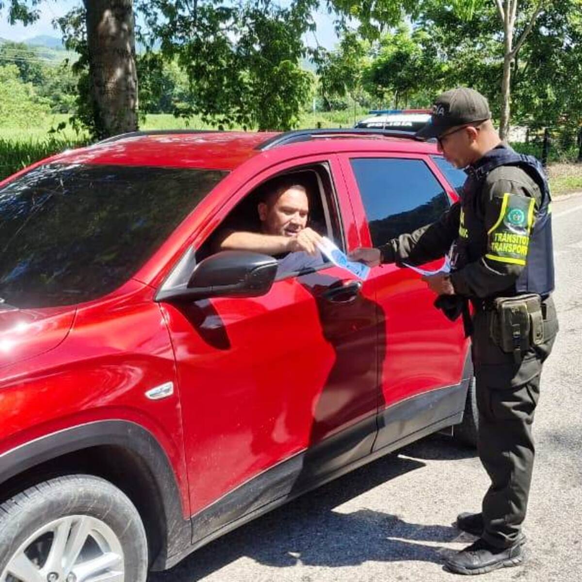 Policía de Bolívar refuerza la seguridad vial en la ruta 2515, kilómetro 87-San Jacinto-Bolívar