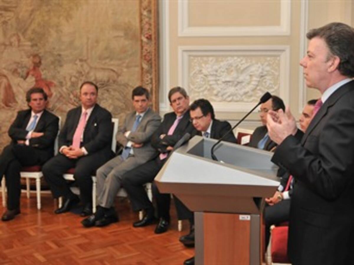 Gobierno presenta proyecto de estabilización laboral y del primer empleo