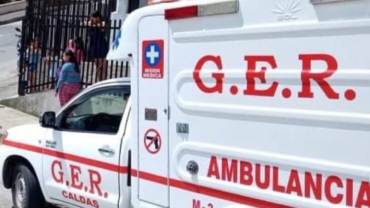 Por poco asesina a su padre, cuando lo agredió e intentó asfixiarlo